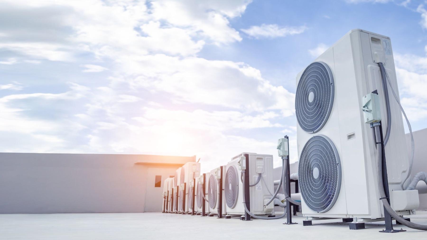 Rooftop air conditioning condenser units